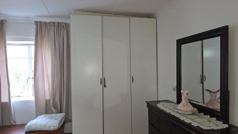 5 Bedroom Property for Sale in Albertinia Western Cape